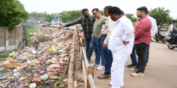 अमरावती - स्वच्छता, नाले, अतिक्रमणाबाबत तातडीने कारवाईचे निर्देश