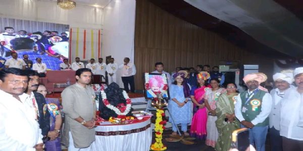 बीड - छ. शिवाजी महाराज महाराजस्व समाधान शिबीर अभियान संपन्न