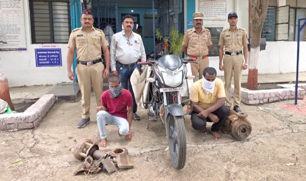 पोलीस कारवाई पोलीस कारवाई