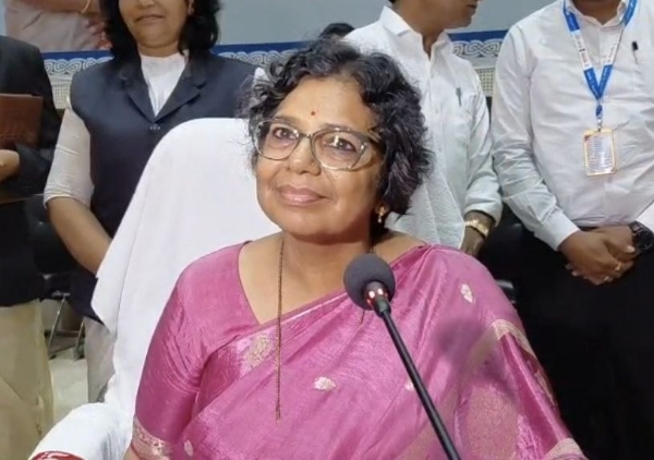अमरावतीत राष्ट्रीय महिला आयोगाची जनसुनावणी; ८१ तक्रारींपैकी २६ प्रकरणांचे तत्काळ निराकरण