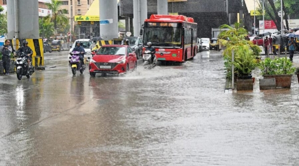 Mumbai surrounding areas due to heavy rains Mumbai surrounding areas due to heavy rains