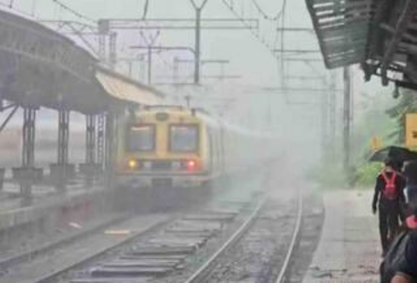 मध्य रेल्वे उपनगरीय मध्य रेल्वे उपनगरीय