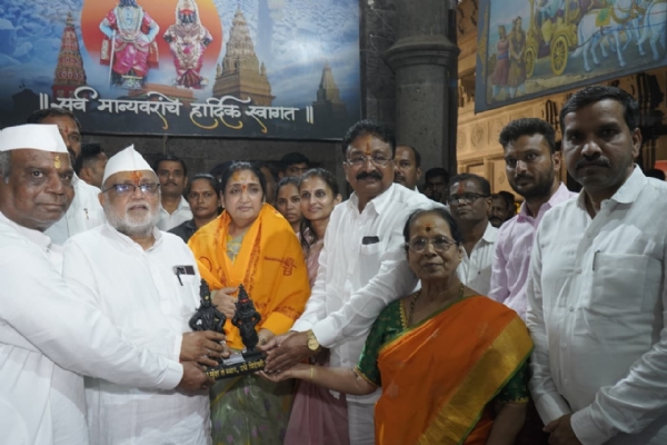विठ्ठल - रुक्मिणी