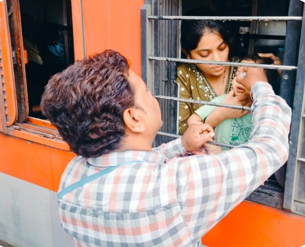 पल्स पोलिओ लसीकरण