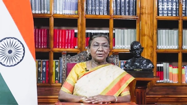राष्ट्रपती द्रौपदी मुर्मू संग्रहित फोटो राष्ट्रपती द्रौपदी मुर्मू संग्रहित फोटो