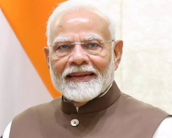 पंतप्रधान नरेंद्र मोदी पंतप्रधान नरेंद्र मोदी