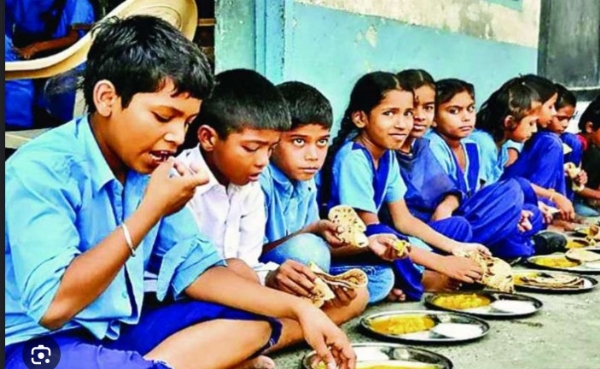 मध्यान्ह भोजन योजनेला धान्यटंचाईचा फटका