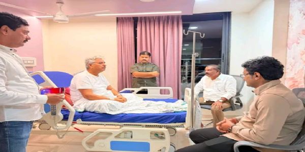 बीड - भगवानगडाचे महंत डॉ. नामदेव शास्त्रीजी यांची प्रकृती स्थिर