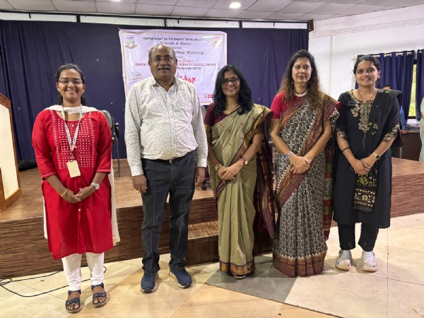 आविष्कार संशोधन समितीच्या कार्यशाळेत सहभागी डीजीकेचा चमू आविष्कार संशोधन समितीच्या कार्यशाळेत सहभागी डीजीकेचा चमू