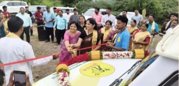 जखमी गोवंशाच्या सेवेत ‘गौ संजीवनी’ ॲम्ब्युलन्स