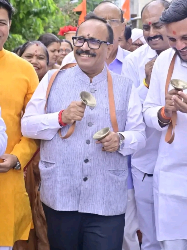 अ अ