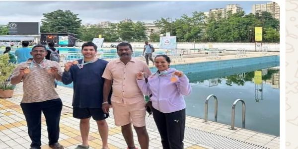 राज्य मास्टर स्विमिंग स्पर्धेत रत्नागिरीच्या खेळाडूंचे दैदीप्यमान यश