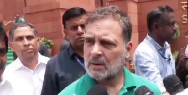 RAHUL GANDHI AMIT SHAH STUDENT PROTEST RAHUL GANDHI AMIT SHAH STUDENT PROTEST