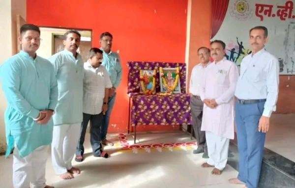 क क