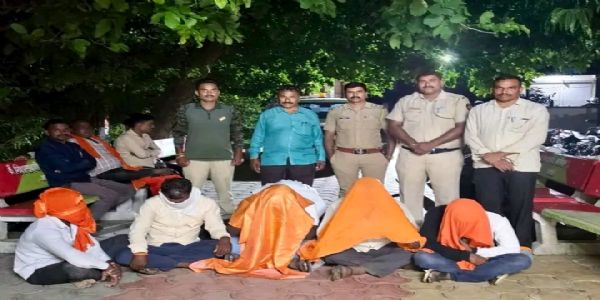 नांदेड : मुदखेड पोलिसांची जुगार अड्डयावर धाड; ८ आरोपींना अटक, ३.५८ लाखांचा मुद्देमाल जप्त