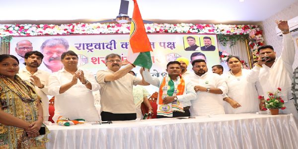 राष्ट्रवादी काँग्रेस-शरदचंद्र पवार पक्षात इनकमिंग सुरू; बिपीन गेहलोत यांच्यासह कार्यकर्त्यांचा प्रवेश