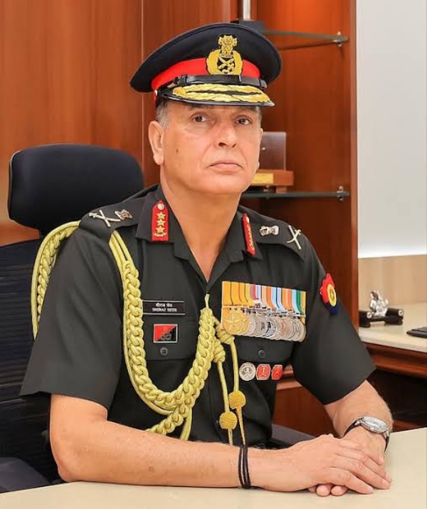 लष्करप्रमुख जनरल धीरज सेठ