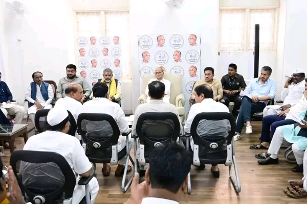 अ अ