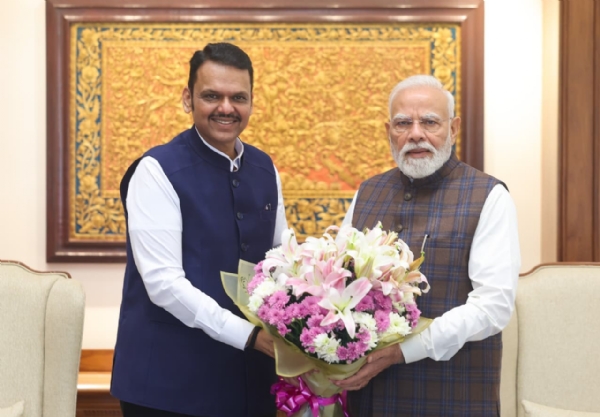 मुख्यमंत्री पंतप्रधान भेट