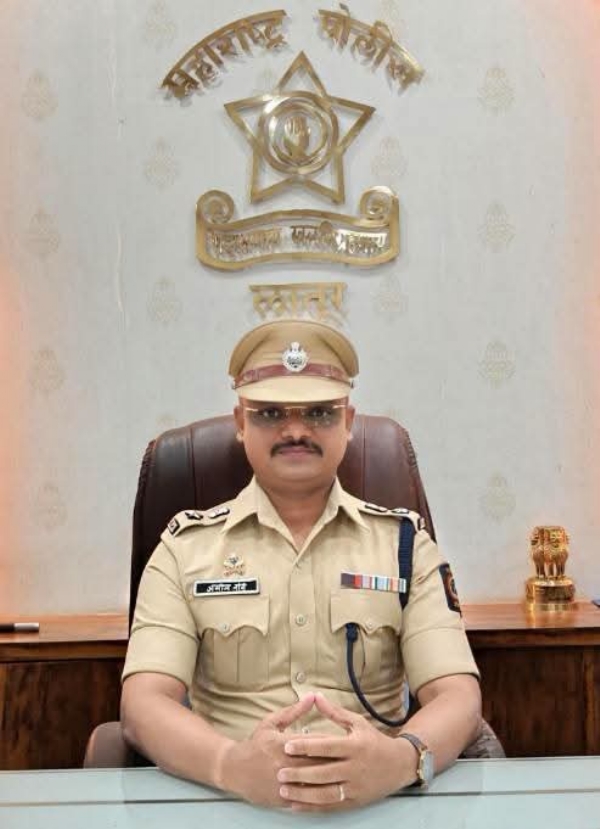 पोलीस विद्यार्थी संवाद पोलीस विद्यार्थी संवाद