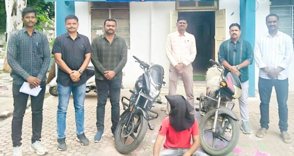 पोलीस कारवाई