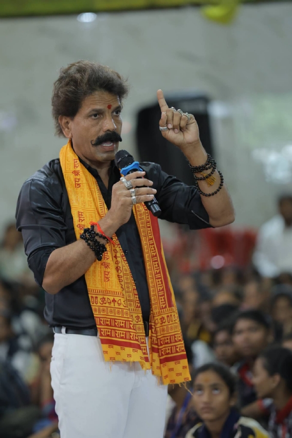 वसंत हंकारे वसंत हंकारे