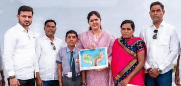 पंकजा मुंडे