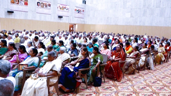 संघाच्या विशाखापट्टनम येथील बैठकीचे छायाचित्र
