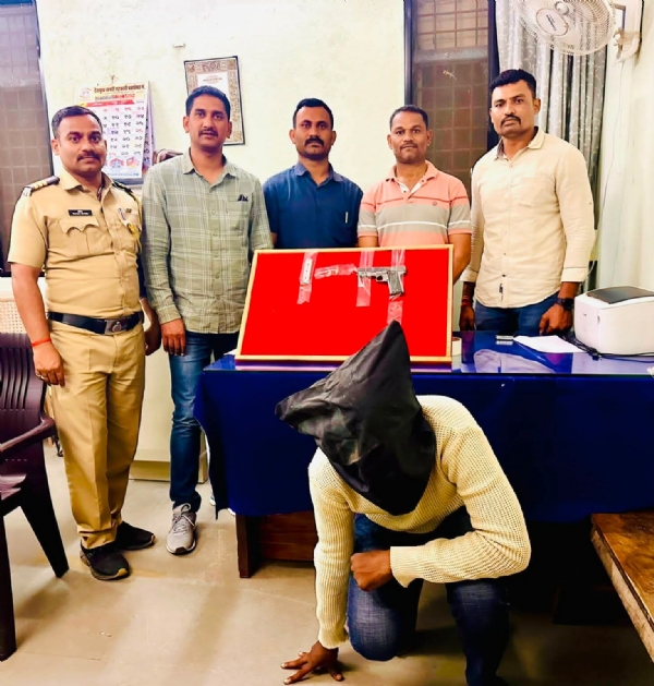 पोलीस कारवाई