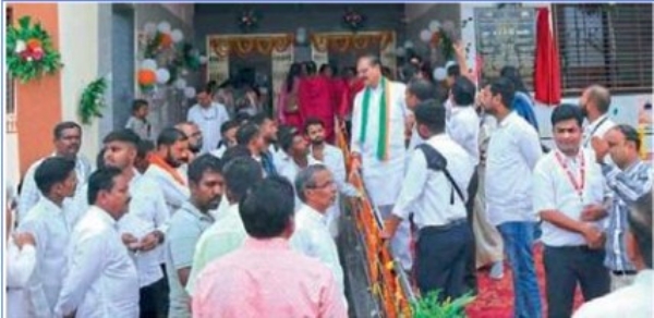 आ.तायडे यांच्या हस्ते घाटलाडकी येथील प्राथमिक आरोग्यकेंद्राचे लोकार्पण आ.तायडे यांच्या हस्ते घाटलाडकी येथील प्राथमिक आरोग्यकेंद्राचे लोकार्पण
