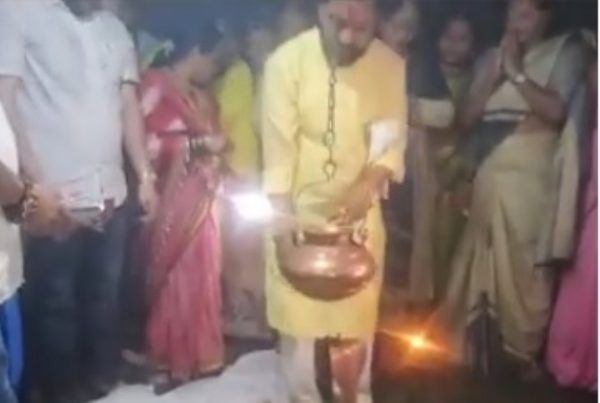 Guardian Minister Gogawale visits Raigad to pay tribute to Rajmata Jijau.