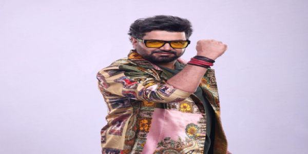 सारेगमपच्या मंचावर अवधूत गुप्तेंचं पुनरागमन