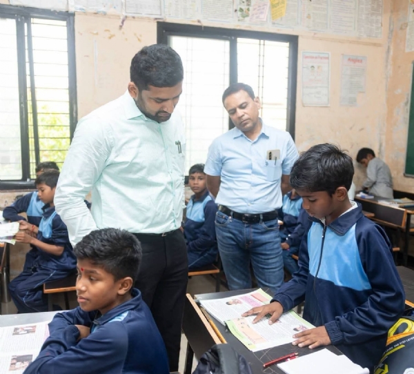 जिल्हाधिकारी