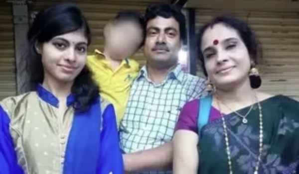 बांग्लादेशमध्ये हिंदू कुटुंबातील चौघांचा संशयास्पद मृत्यू; पोलीस तपास सुरू बांग्लादेशमध्ये हिंदू कुटुंबातील चौघांचा संशयास्पद मृत्यू; पोलीस तपास सुरू