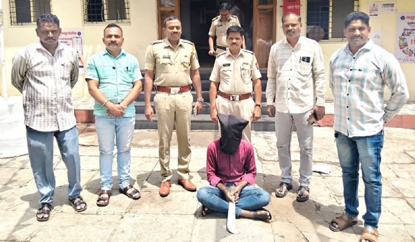 पोलीस कारवाई पोलीस कारवाई