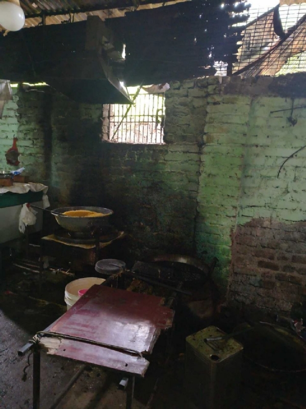 लाडू कारखान्याला परवानगी नाहीच; FDAचा दणका, कारखान्याला ठोकले सील