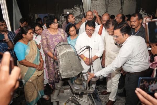 बालकांच्या मृत्यूला आरोग्यमंत्री जबाबदार, सदोष मनुष्यवधाचा गुन्हा दाखल करा- काँग्रेस नेते विजय वडेट्टीवार