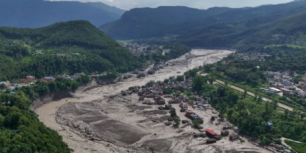 नेपाळमध्ये महापूराने हाहाकार : हजारोंहून अधिक लोक वाहून गेले, 46 जणांचा मृत्यू