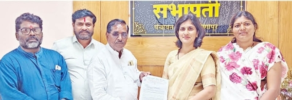 निवेदनाद्वारे मागणी