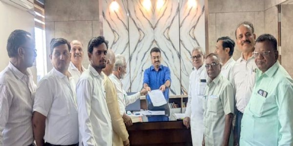 लातूर : शहरात नको, महामार्गावर हेल्मेट सक्ती करण्याची मागणी