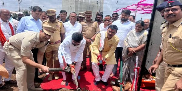 चंदनझिरा एमआयडीसी पोलिस ठाण्याच्या भव्य इमारतीचे भूमिपूजन संपन्न