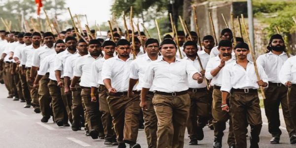 कर्नाटक : संघाच्या कार्यक्रमात गेल्यामुळे 2 शिक्षक निलंबित