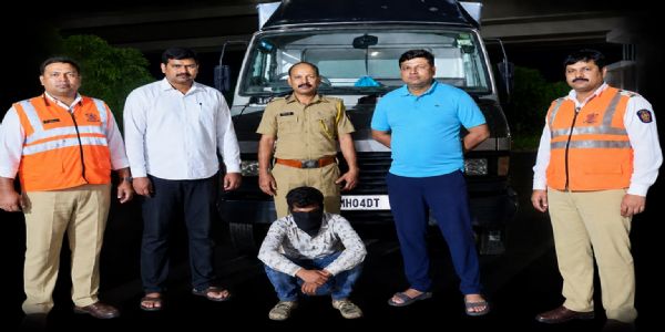 चोरीचा टाटा ४०७ पुण्याच्या दिशेने; पळस्पे पोलिसांनी काही तासांत मुसक्या आवळल्या