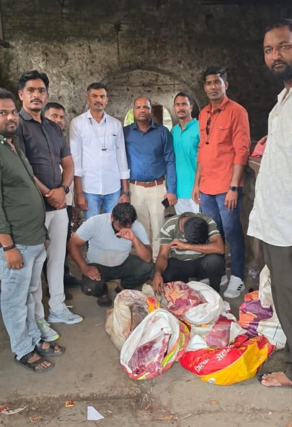 पोलीस कारवाई
