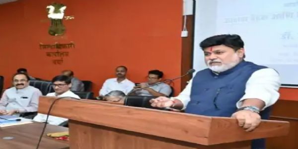 वर्धा ठरले महाराष्ट्रातील पहिले ‘पुस्तकांचे शहर’; सुरगावला मिळणार ‘कवितांचे गाव’ची ओळख