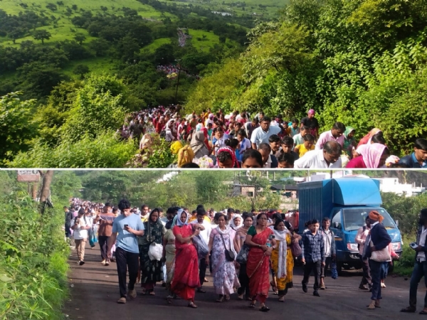Trimbakeshwar city reverberates