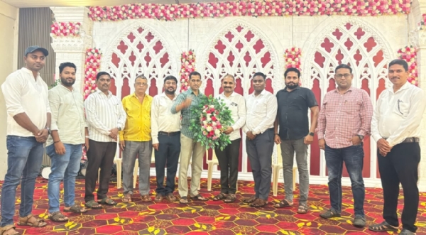 पत्रकारांच्या प्रश्नांसाठी एकजुटीचा निर्धार; कर्जत प्रेस असोसिएशनची नवी कार्यकारिणी जाहीर पत्रकारांच्या प्रश्नांसाठी एकजुटीचा निर्धार; कर्जत प्रेस असोसिएशनची नवी कार्यकारिणी जाहीर
