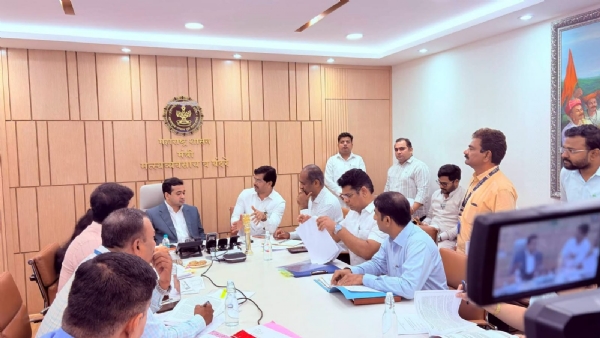 Minister Nitesh Rane takes a positive stance; water storage project to be set up in Khopoli. Minister Nitesh Rane takes a positive stance; water storage project to be set up in Khopoli.