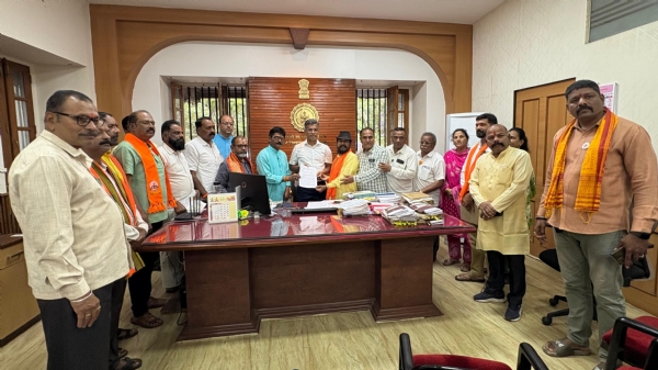 हिंदु राष्ट्र समन्वय समितीचे जिल्हा प्रशासनास निवेदन हिंदु राष्ट्र समन्वय समितीचे जिल्हा प्रशासनास निवेदन