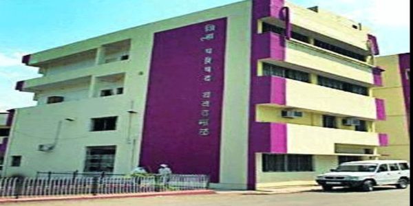 यवतमाळ - न्यायालयीन प्रकरणे गांभीर्याने घेण्याचा ‘अल्टिमेटम’